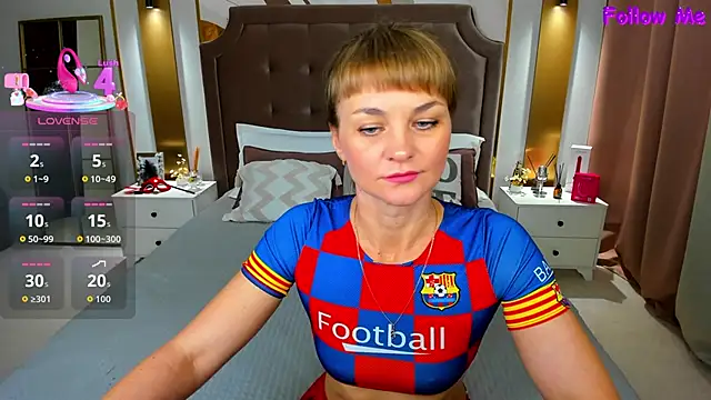 Snapshot of annasimonsj chatting on November 17, 2025, 1:00 am annasimonsj online show from November 17, 2025, 1:00 am