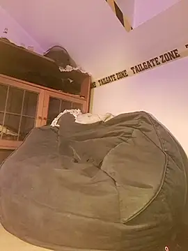 Snapshot of utoopia777 chatting on February 10, 2026, 9:41 pm utoopia777 online show from February 10, 2026, 9:41 pm