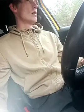 Snapshot of utoopia777 chatting on April 4, 2026, 10:13 am utoopia777 online show from April 4, 2026, 10:13 am