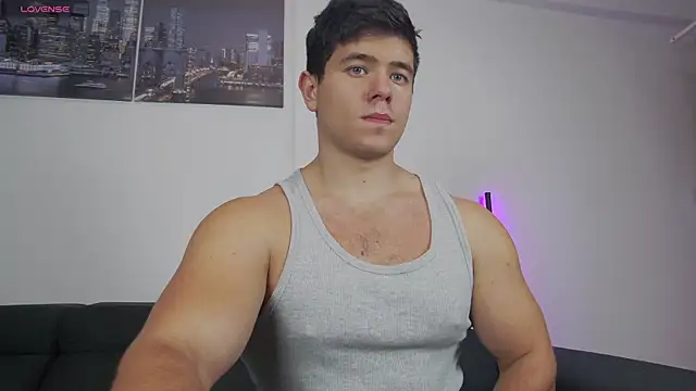 Arilas  online show from November 23, 2025, 7:41 am