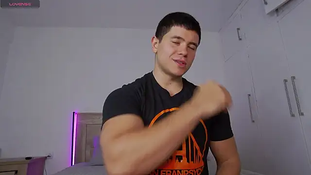 Arilas  online show from February 12, 2026, 8:31 am