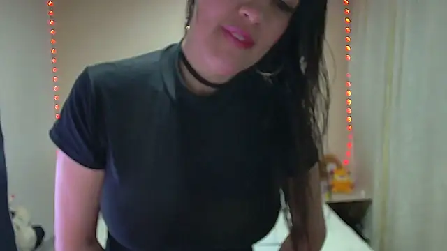 candycarson1 online show from December 16, 2024, 5:59 am