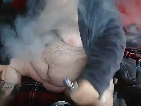 onkelgrau65 online show from October 15, 2025, 2:44 am