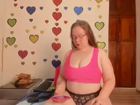 Snapshot of BarbaraFight chatting on February 7, 2025, 11:45 pm BarbaraFight online show from February 7, 2025, 11:45 pm