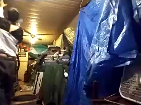 Snapshot of zack111g chatting on January 15, 2025, 1:12 am zack111g online show from January 15, 2025, 1:12 am