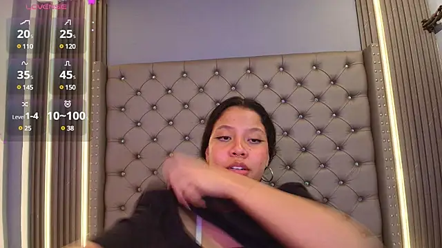 Snapshot of bhabylala1 chatting on March 12, 2025, 3:35 am bhabylala1 online show from March 12, 2025, 3:35 am