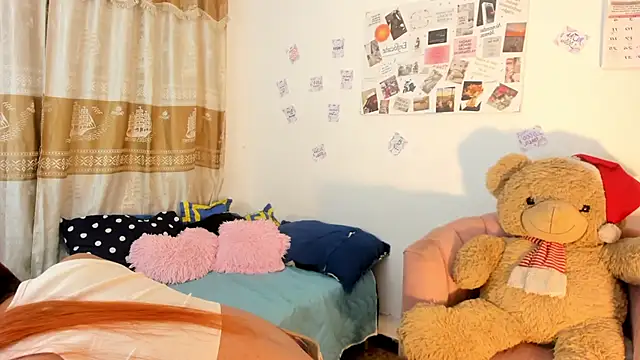 Snapshot of ValienteGirl_ chatting on January 28, 2025, 8:25 am ValienteGirl online show from January 28, 2025, 8:25 am