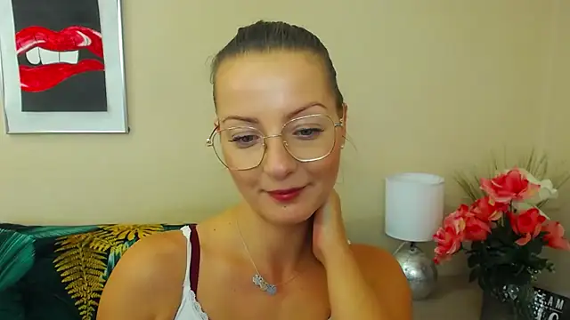 Snapshot of NatalieSexy chatting on January 3, 2025, 1:36 pm NatalieSexy online show from January 3, 2025, 1:36 pm