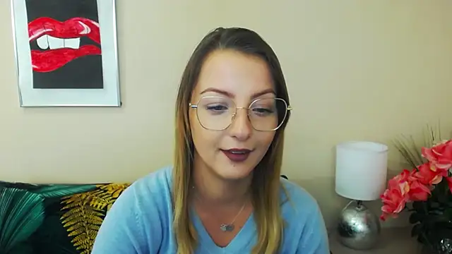 Snapshot of NatalieSexy chatting on January 7, 2025, 7:20 am NatalieSexy online show from January 7, 2025, 7:20 am