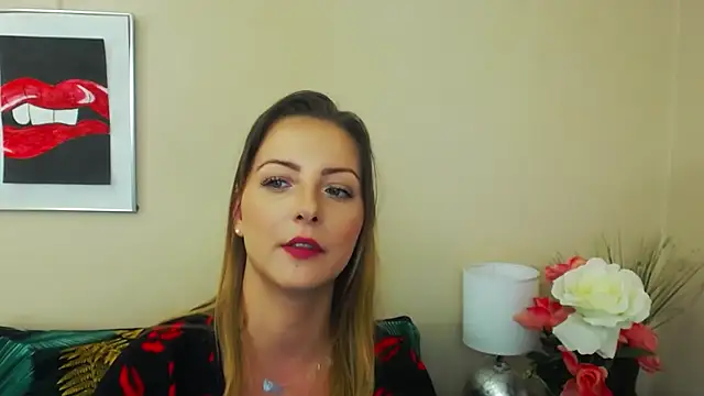 Snapshot of NatalieSexy chatting on January 28, 2025, 10:12 am NatalieSexy online show from January 28, 2025, 10:12 am