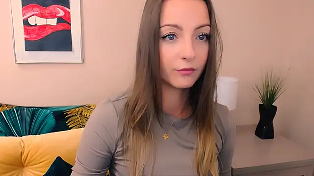 Snapshot of NatalieSexy chatting on May 11, 2026, 6:08 am NatalieSexy online show from May 11, 2026, 6:08 am