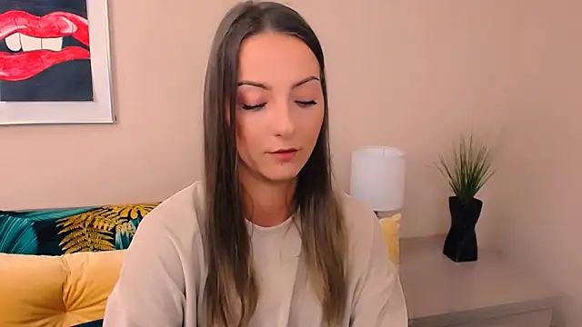 Snapshot of NatalieSexy chatting on May 13, 2026, 6:11 am NatalieSexy online show from May 13, 2026, 6:11 am