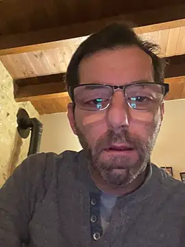 steph19x5 online show from December 26, 2024, 7:03 am