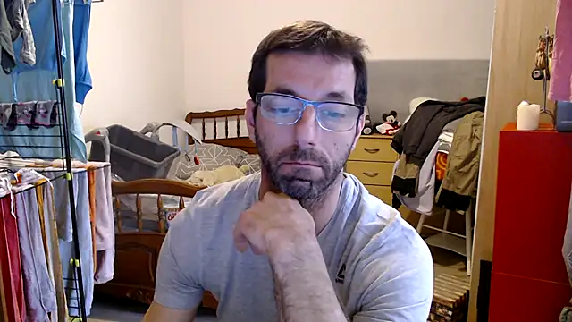 steph19x5 online show from December 29, 2024, 10:12 am