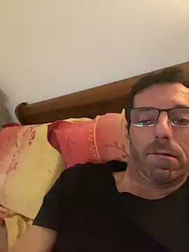 steph19x5 online show from December 30, 2024, 11:06 pm