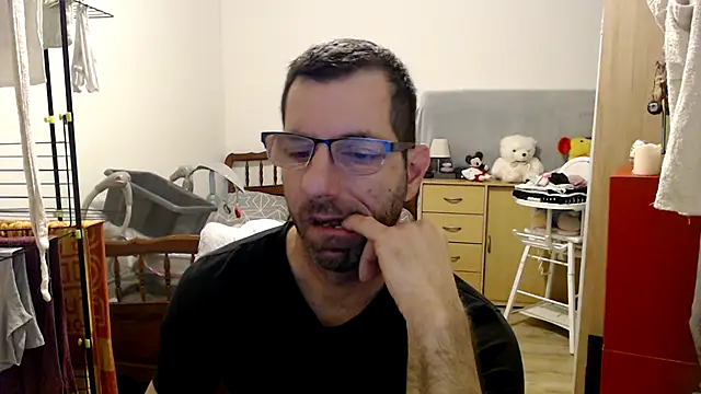 steph19x5 online show from January 3, 2025, 5:50 am