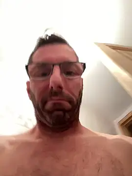 steph19x5 online show from January 7, 2025, 5:31 pm