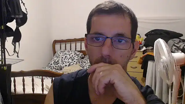 steph19x5 online show from October 4, 2025, 7:12 pm