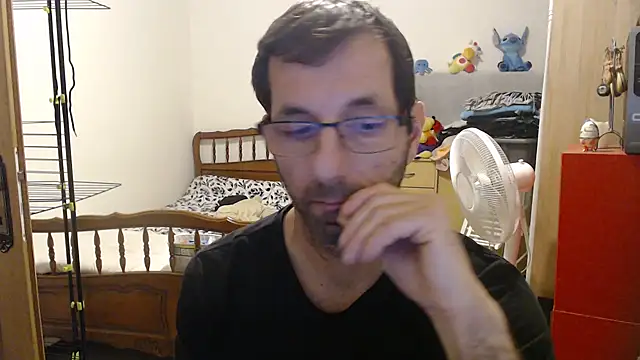 steph19x5 online show from November 17, 2025, 10:21 am