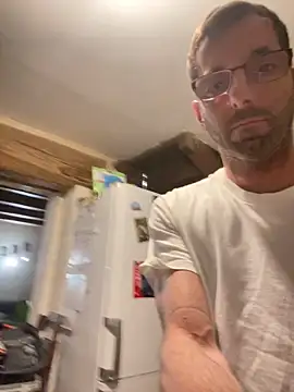 steph19x5 online show from March 18, 2026, 6:33 pm