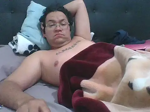 Snapshot of JJ18vader chatting on October 31, 2025, 12:50 pm JJ18vader online show from October 31, 2025, 12:50 pm