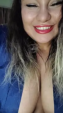 Larissa K online show from January 5, 2026, 5:27 pm