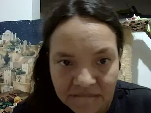 Snapshot of ElizabethMartinez chatting on January 1, 2025, 6:27 pm ElizabethMartinez online show from January 1, 2025, 6:27 pm