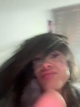 stormytt  online show from November 10, 2025, 6:01 am