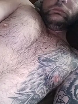 tubing0101 online show from March 12, 2026, 8:53 am