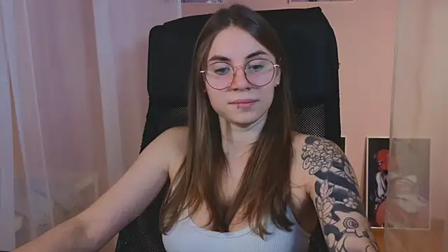  AnnaStark  online show from December 20, 2024, 11:47 pm