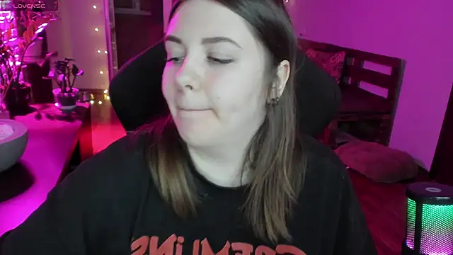 XNirvanaX online show from February 5, 2026, 1:21 am