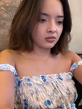 Irina Grant online show from December 7, 2024, 10:28 pm