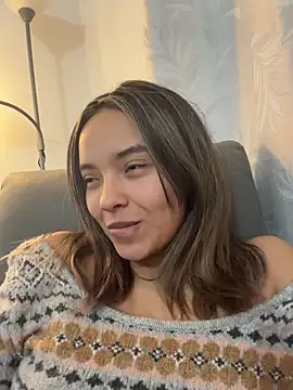 Irina Grant online show from December 3, 2025, 2:30 am