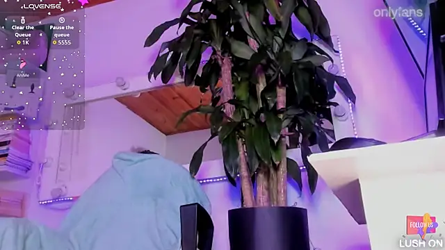 Snapshot of _asscutebig_ chatting on October 7, 2025, 5:48 am asscutebig online show from October 7, 2025, 5:48 am