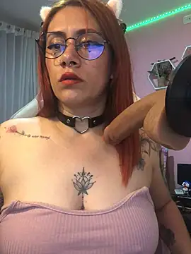 Luna Paris  online show from December 18, 2024, 3:26 am