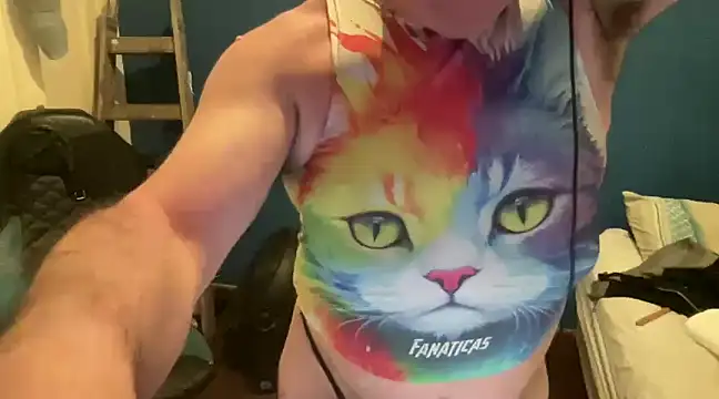 Snapshot of Fabrissi chatting on January 13, 2025, 8:04 pm Fabrissi online show from January 13, 2025, 8:04 pm