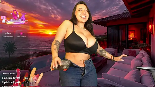 paradise3cityy online show from December 17, 2025, 1:44 am