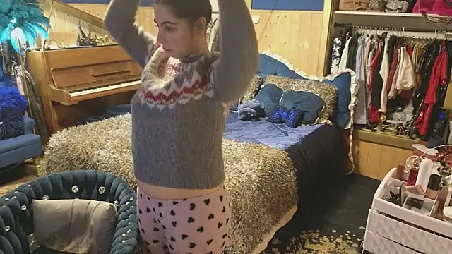 VanessaDoyle online show from January 17, 2026, 11:48 am