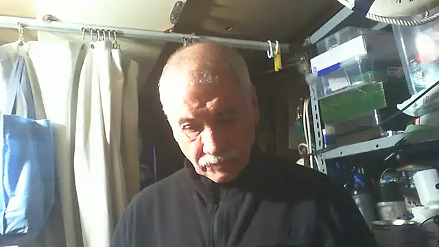 nonnomaturobisex online show from October 30, 2025, 7:43 am