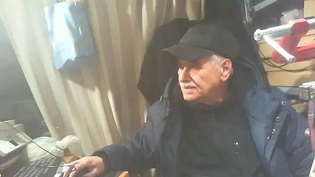 Snapshot of nonnomaturobisex chatting on November 28, 2025, 3:14 pm nonnomaturobisex online show from November 28, 2025, 3:14 pm