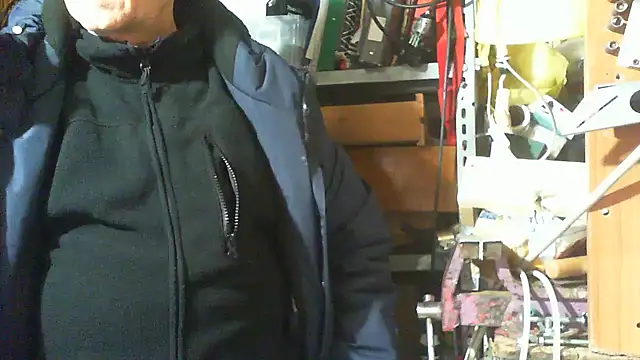 Snapshot of nonnomaturobisex chatting on December 14, 2025, 9:36 am nonnomaturobisex online show from December 14, 2025, 9:36 am