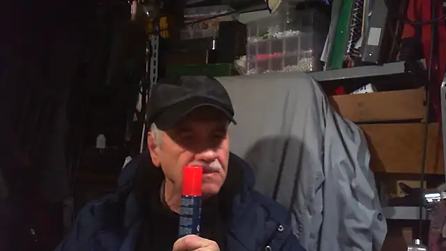 Snapshot of nonnomaturobisex chatting on December 16, 2025, 8:19 am nonnomaturobisex online show from December 16, 2025, 8:19 am