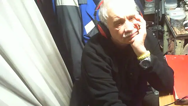 nonnomaturobisex online show from March 16, 2026, 8:40 am