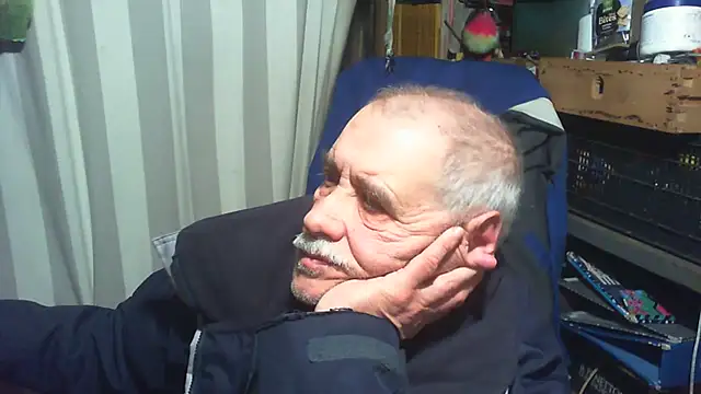 nonnomaturobisex online show from March 29, 2026, 4:07 pm