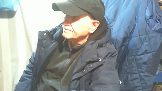 nonnomaturobisex online show from April 1, 2026, 7:09 am