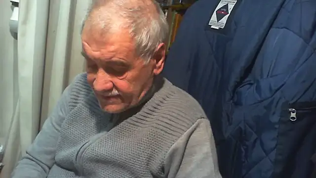 nonnomaturobisex online show from May 8, 2026, 7:14 am