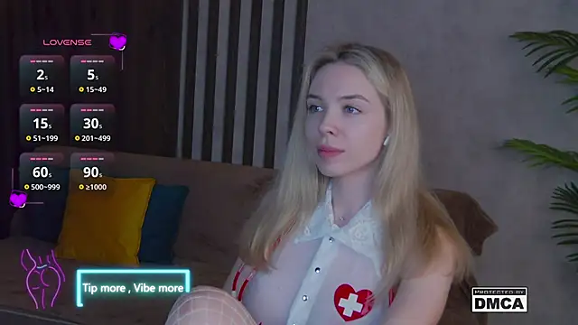 Holl1Would online show from March 14, 2025, 6:53 am