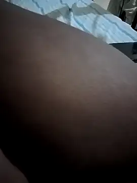 crazy hot squirtin online show from November 14, 2025, 2:21 am