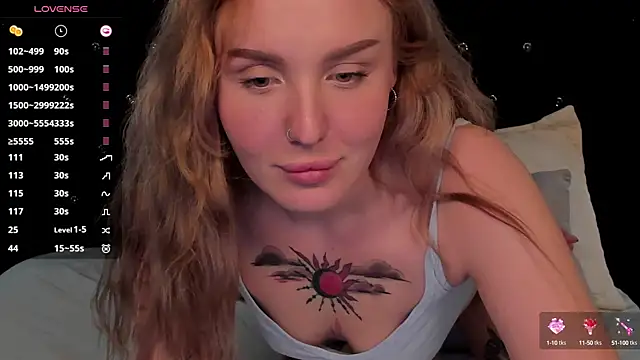 Snapshot of LianaFord chatting on January 19, 2025, 1:53 am LianaFord online show from January 19, 2025, 1:53 am