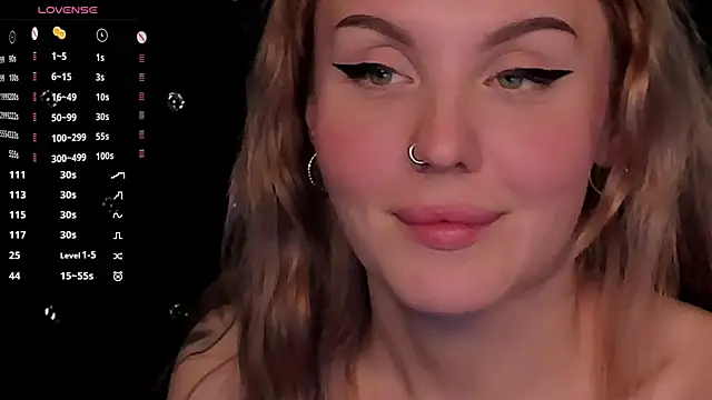 Snapshot of LianaFord chatting on January 20, 2025, 10:26 pm LianaFord online show from January 20, 2025, 10:26 pm
